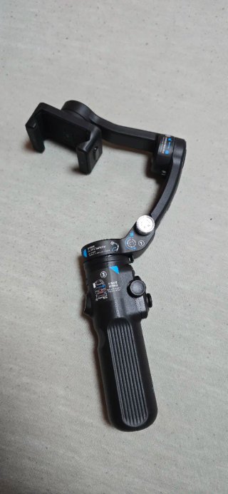 Estabilizador Móvil TOKQI M02 3-Axis