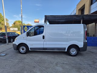 Renault Trafic II 2.0Tdci de 115cv del año 09/2010