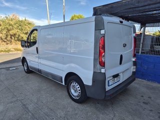 Renault Trafic II 2.0Tdci de 115cv del año 09/2010