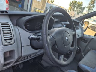 Renault Trafic II 2.0Tdci de 115cv del año 09/2010
