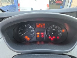 Renault Trafic II 2.0Tdci de 115cv del año 09/2010