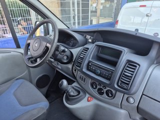 Renault Trafic II 2.0Tdci de 115cv del año 09/2010