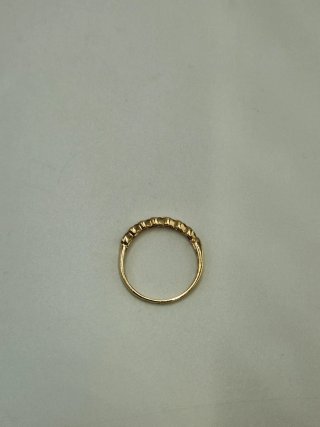 Anillo de oro 18kt con Brillantes.