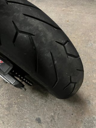 Kawasaki Z800 Negra y Verde