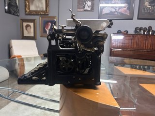 Máquina de escribir Underwood antigua