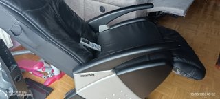 Sillón Masaje Keyton Cuero Negro