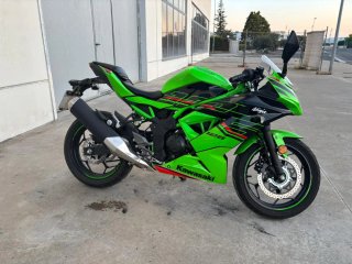 Kawasaki Ninja 125 Verde
