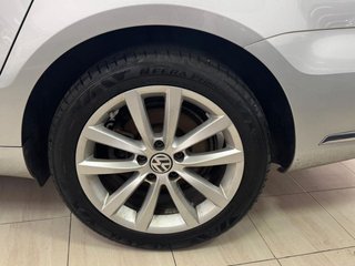 VOLKSWAGEN Passat Variant 1.8 TSI 160cv DSG Highline