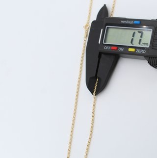 Cadena de oro de 18k. Peso: 4.61 gr.
