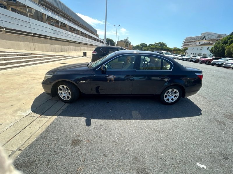 BMW Serie 5 2008, foto 2