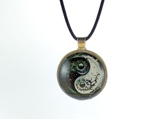 Colgante Orgonita Ying Yang Turmalina Negra