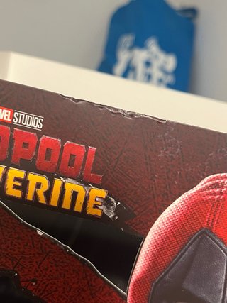 Figura Kidpool Hot Toys 1/6