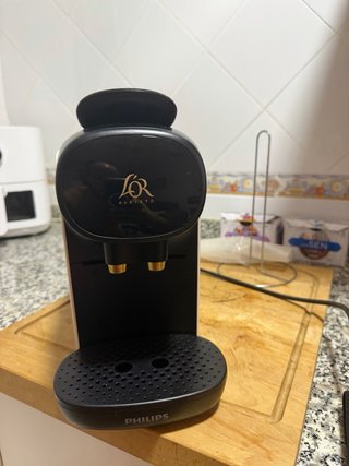 Cafetera de cápsulas Nespresso Lor