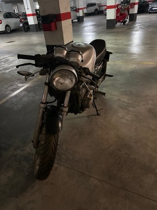 Honda CB500 Cafe Racer Plata