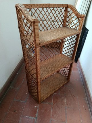 Estantería de mimbre de 3 baldas