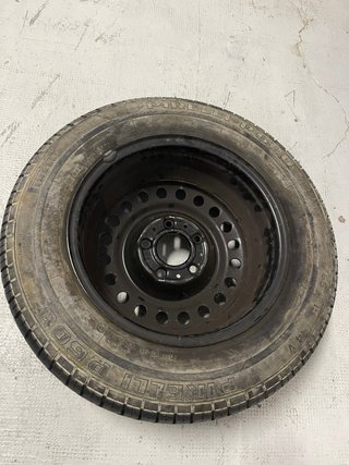 Llanta BMW 15 de acero