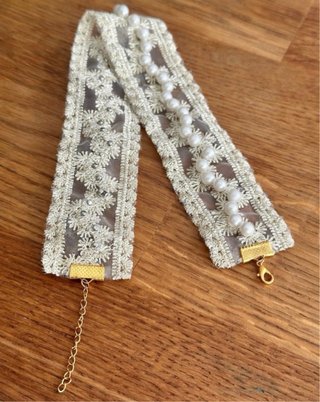 Gargantilla choker perlas crema