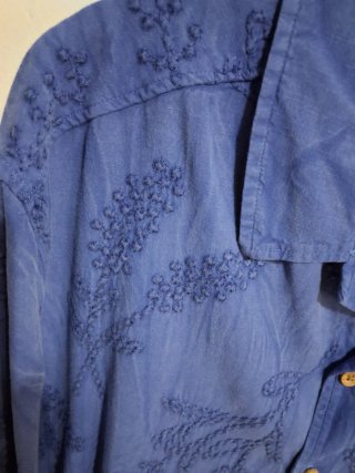 Camisa Azul Primark Bordada