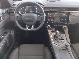 LYNK & CO 01 2023