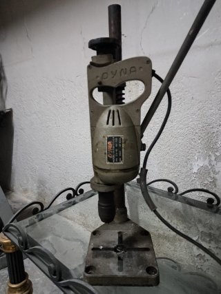 Taladro de columna DYNA