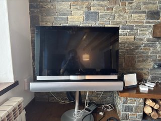 B&O BeoVision 7-32 MK3 + BeoLab 7.1 + soporte