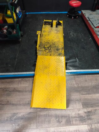 Elevador de moto hidráulico