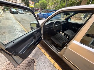 Mercedes-Benz 190D 2.5 Turbo