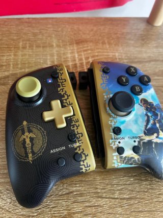 Zelda Mandos Nintendo Switch Pro y Joy-Con