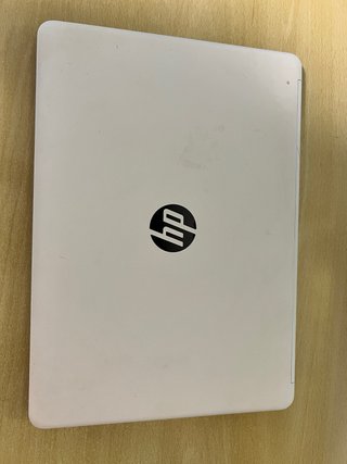 Portátil HP 14”