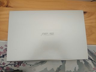 Portátil Asus Vivobook Argento