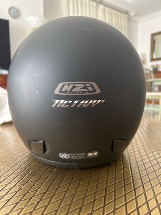 Casco NZi Negro