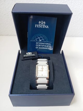Reloj Festina Cerámico Blanco y Plateado
