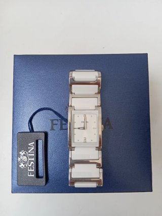 Reloj Festina Cerámico Blanco y Plateado