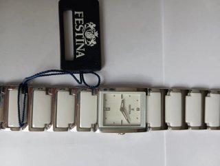 Reloj Festina Cerámico Blanco y Plateado