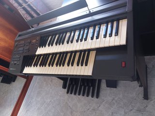 Órgano Electrónico Yamaha Electone EL-3