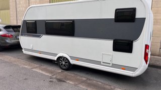Caravana Hobby 490 KMF Deluxe Edition 2017