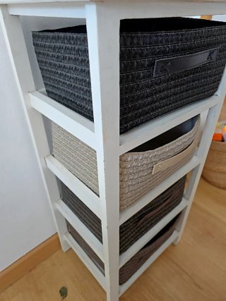 Mobile ausiliario 4 cesti in legno e vimini