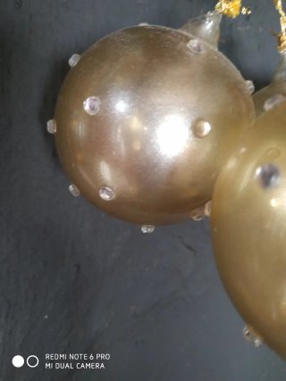 Adornos Navideños de Cristal Dorado