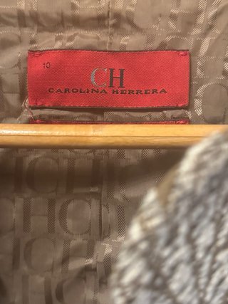 Traje Carolina Herrera Falda y Chaqueta