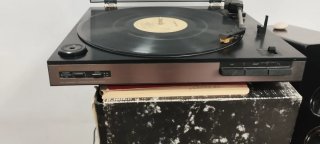 Tocadiscos Aiwa Años 90 Negro/Marrón