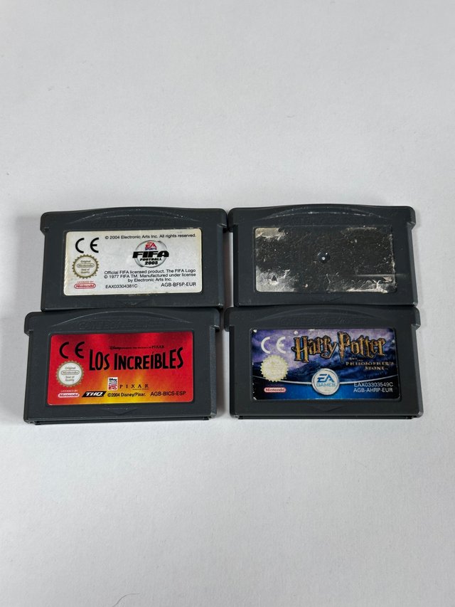 Pacchetto di 4 giochi Game Boy Advance