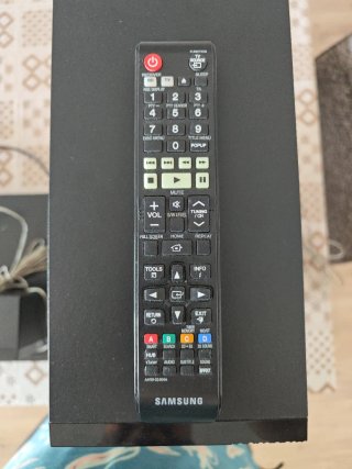 Samsung Blu-ray 3D con altavoces 2.1