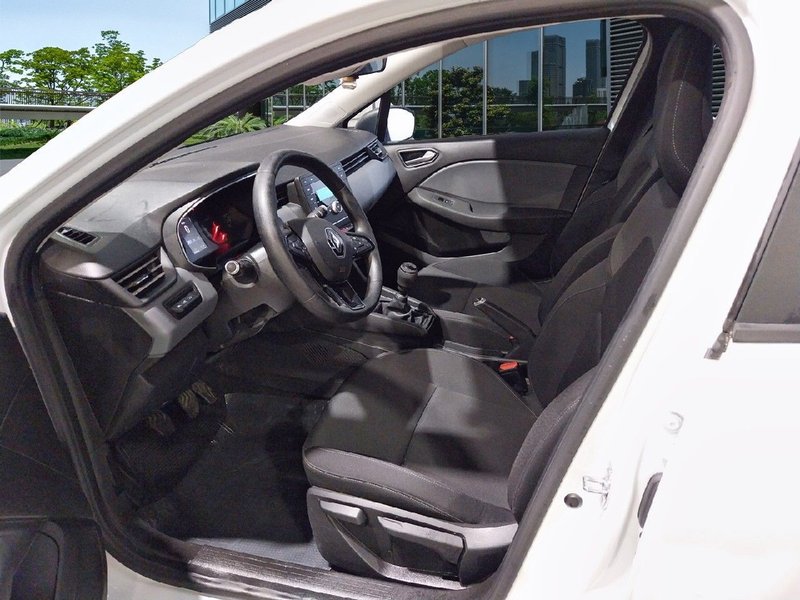 Renault Clio 2021, foto 7