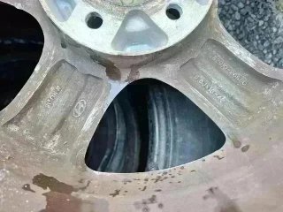 SUV Hyundai Kia Mazda - Rueda de repuesto u1