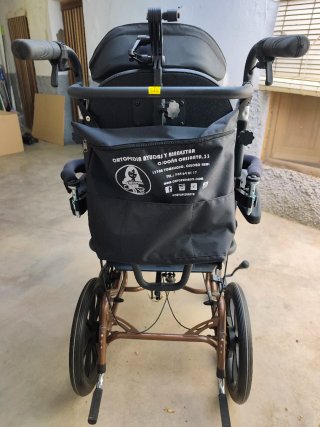 Silla de ruedas de posicionamiento Basculante