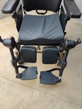 Silla de ruedas de posicionamiento Basculante
