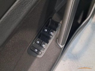 VOLKSWAGEN GOLF GTI 2.0 TSI 230 CV