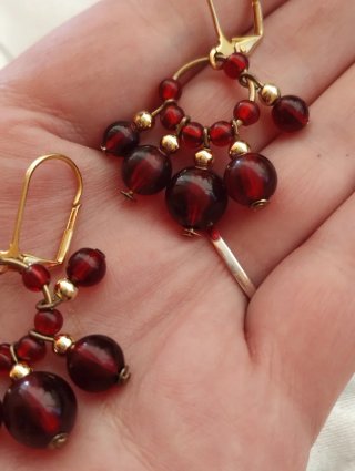 Orecchini vintage perle vetro rosso granato