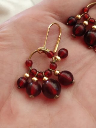 Orecchini vintage perle vetro rosso granato