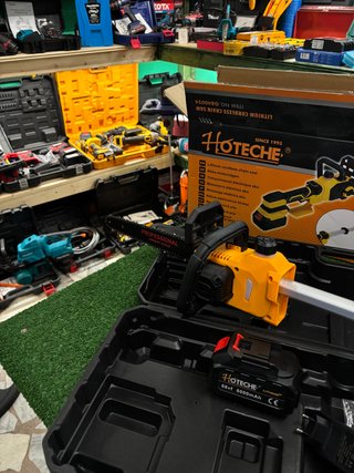 Motosega telescopica Hoteche a batteria